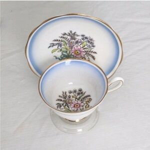 Vintage Royal Albert Bone China Cup & Saucer start your day feeling good.